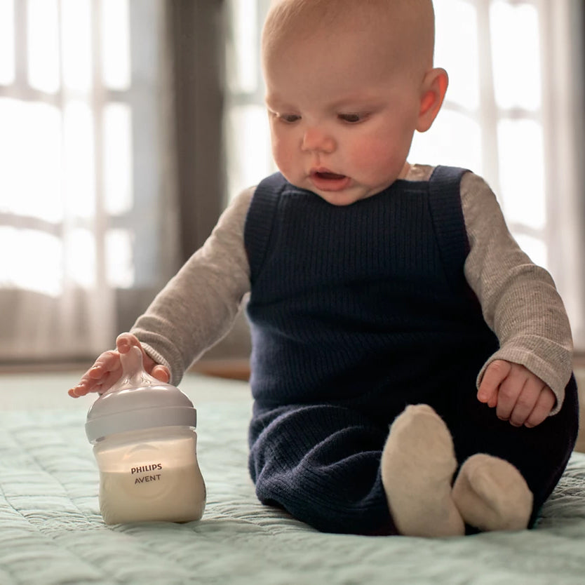Avent Natural Response 125ml Baby Bottles, Set Of 2