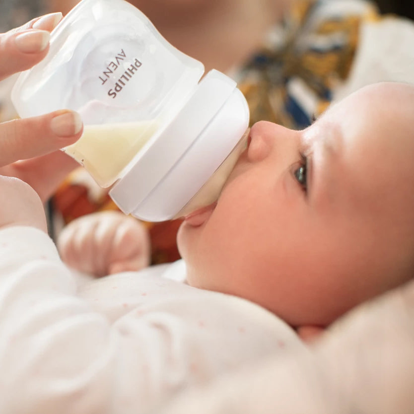 Avent Natural Response 125ml Baby Bottles, Set Of 2