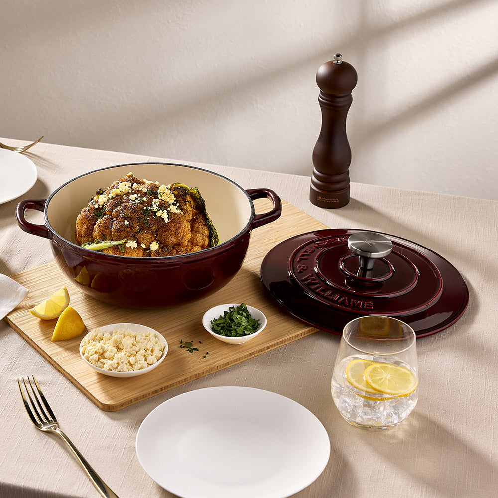 Maxwell & Williams Cast Iron Round Casserole, 28cm