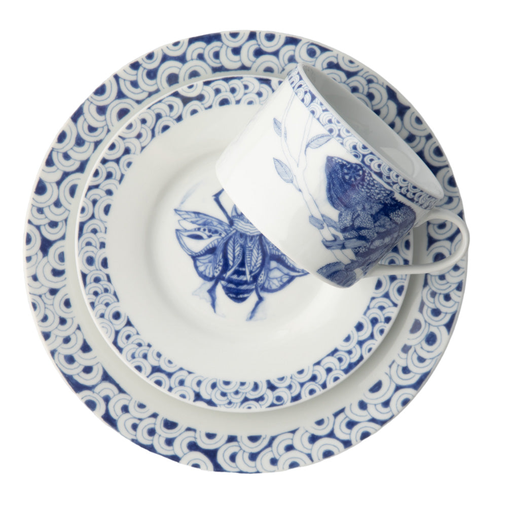 Sarie Mooi Chameleon & Insect Tea Set