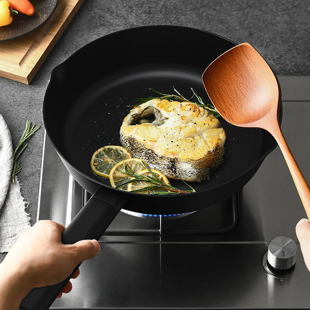 Salton Smart Spout Non-Stick Frying Pan