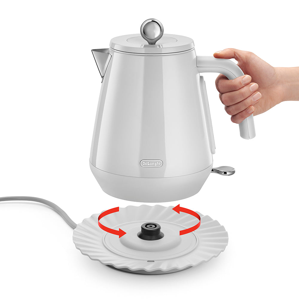 DeLonghi Eclettica Cordless Kettle With Changeable Base, 1.7L
