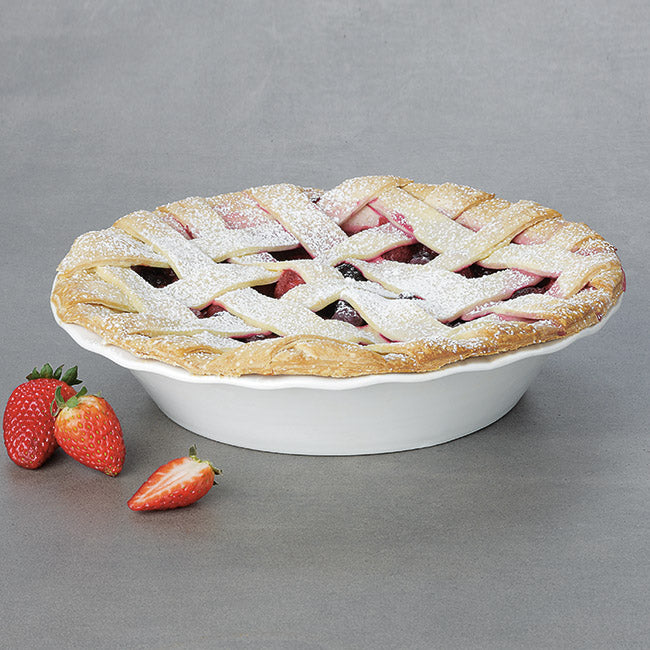 Maxwell & Williams Epicurious Fluted Pie Dish, 25cm