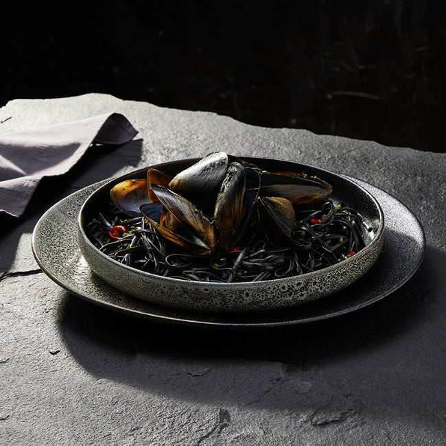 Maxwell & Williams Umi Round Platter, 36cm