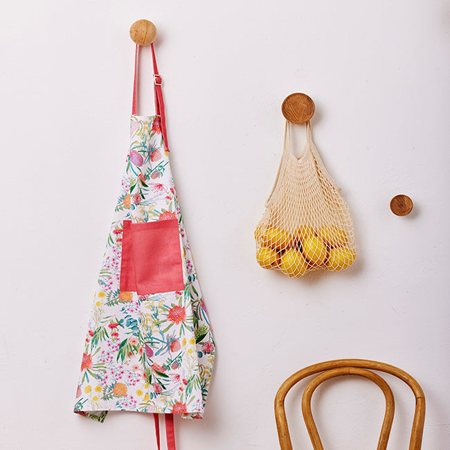 Maxwell & Williams Royal Botanic Gardens Native Blooms Cotton Apron