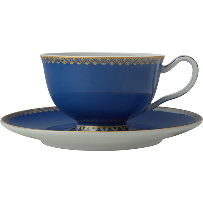Maxwell & Williams Teas & C's Classic Footed Cup & Saucer
