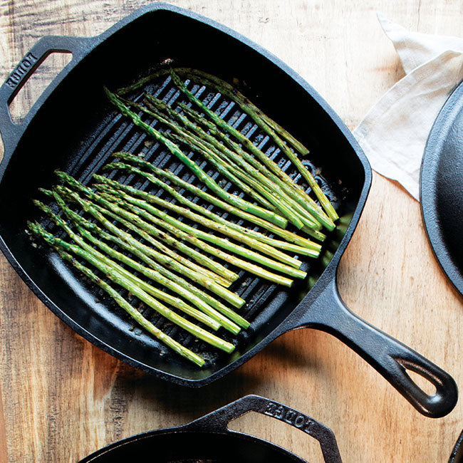 Lodge Seasoned Cast Iron Square Grill Pan, 26cm