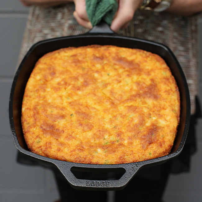 Lodge Seasoned Cast Iron Square Skillet, 26cm