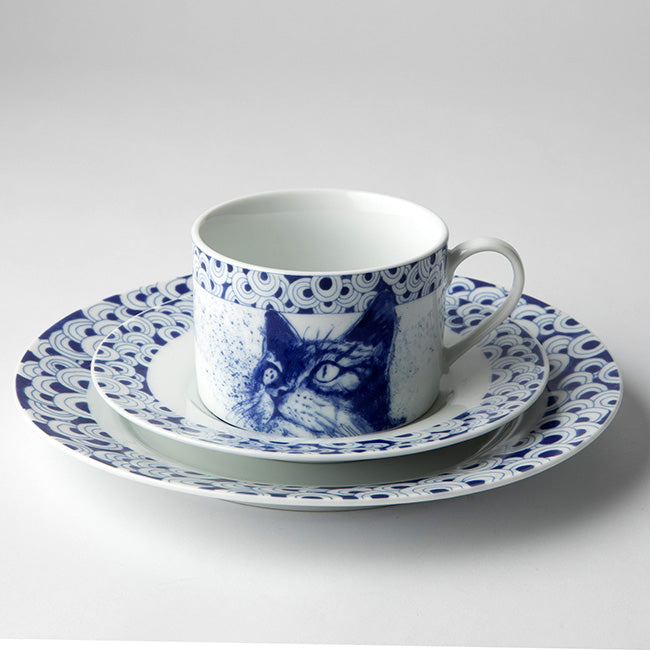 Sarie Mooi Cat & Mouse Tea Set