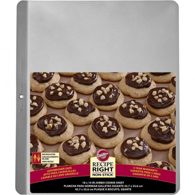 Wilton Recipe Right Non-Stick Air Insulated Cookie Sheet, 46cm