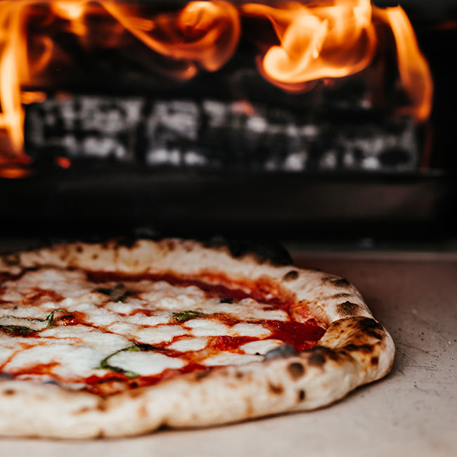Ooni Karu Wood & Charcoal Fired Pizza Oven, 40cm